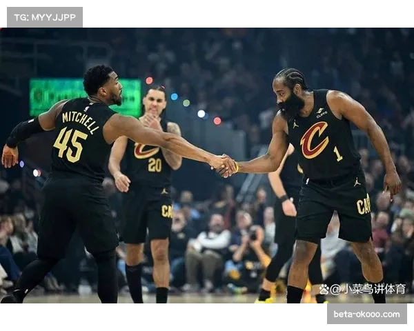 哈登加盟骑士后场均8.0助攻，球队进攻梳理与半场阵地战显著提升